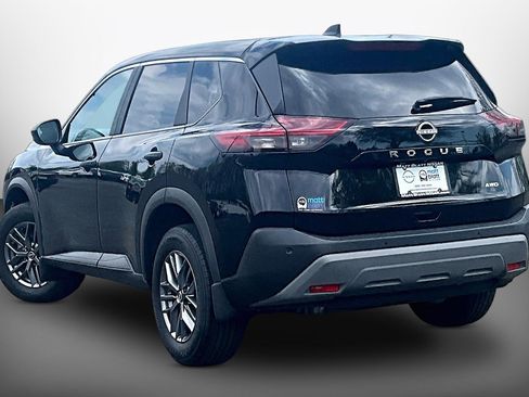 Used 2023 Nissan Rogue S AWD/4WD image 11