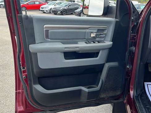 Used 2018 RAM 1500 Outdoorsman image 10