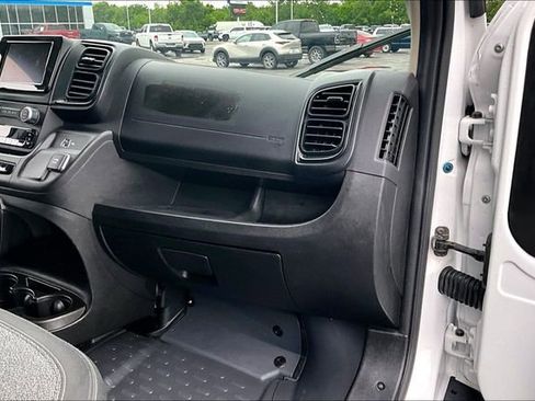Used 2025 RAM ProMaster 2500 w/ U-Haul Equipment Group FWD image 24