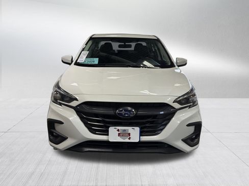 Used 2025 Subaru Legacy Premium AWD/4WD image 2
