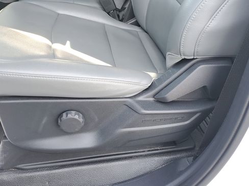 Used 2025 Ford F350 XL w/ FX4 Off-Road Package image 24