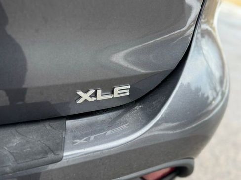 Certified 2020 Toyota Highlander XLE image 47