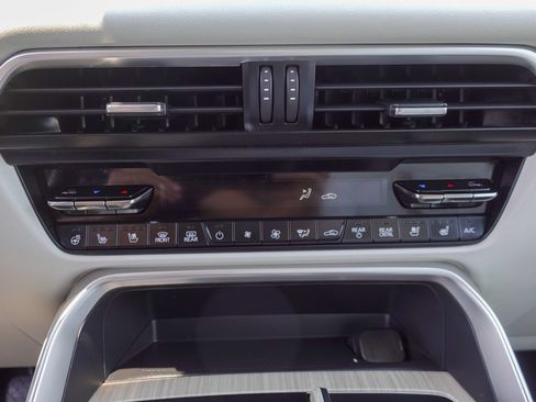 Certified 2024 MAZDA CX-90 Plug-In Hybrid w/ Premium Plus AWD/4WD image 26