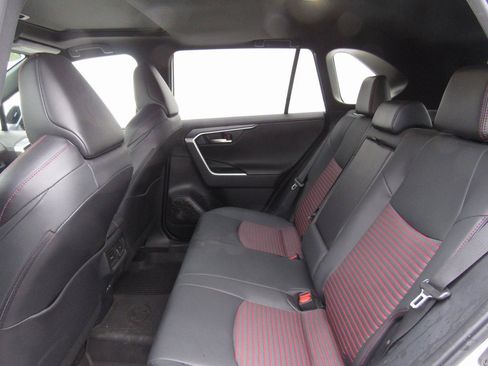 Certified 2022 Toyota RAV4 XSE image 18