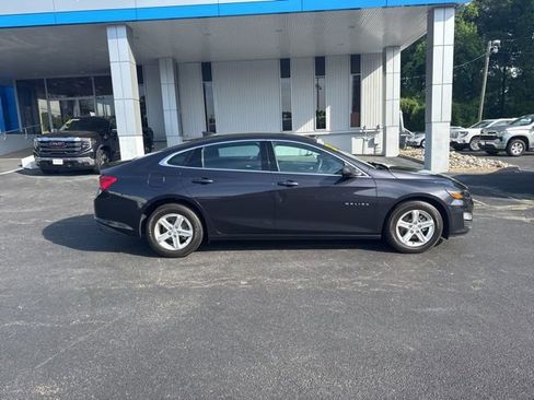 Used 2023 Chevrolet Malibu LS FWD image 23