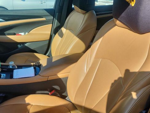 Used 2017 Buick LaCrosse Essence image 11