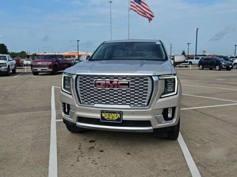 Certified 2023 GMC Yukon Denali AWD/4WD image 3