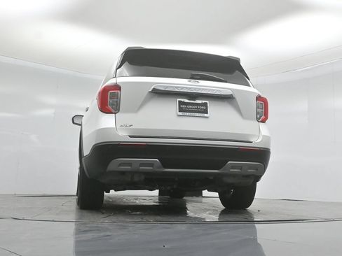 Certified 2023 Ford Explorer XLT w/ Equipment Group 202A RWD image 51