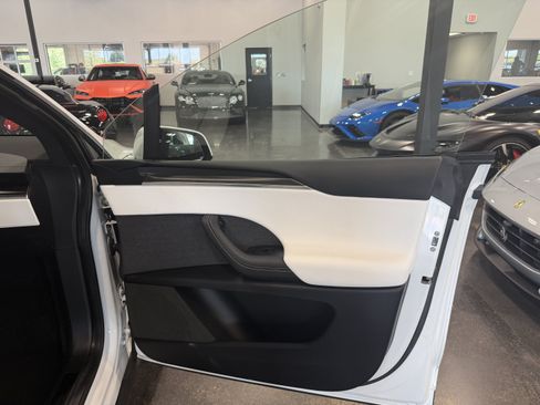 Used 2022 Tesla Model X Plaid AWD/4WD image 14