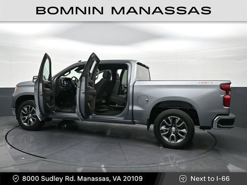 Used 2023 Chevrolet Silverado 1500 LT image 38