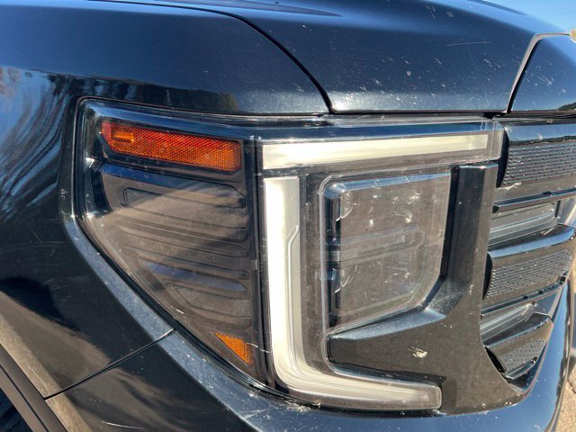 Used 2022 GMC Sierra 1500 Elevation AWD/4WD image 9