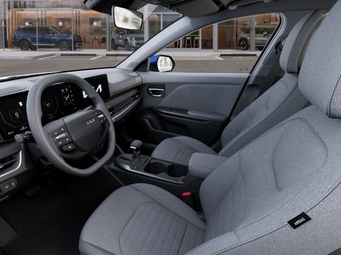 New 2025 Kia K4 EX FWD image 17