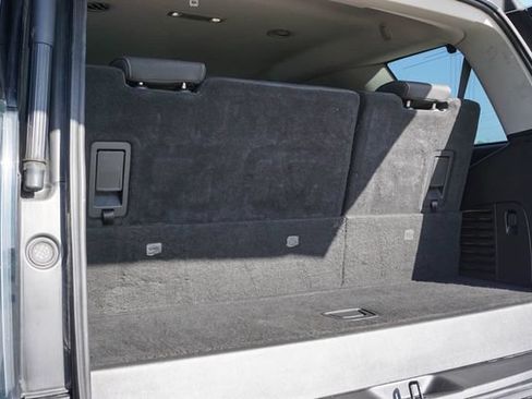 Used 2020 GMC Yukon SLE w/ SLE Value Package RWD image 7