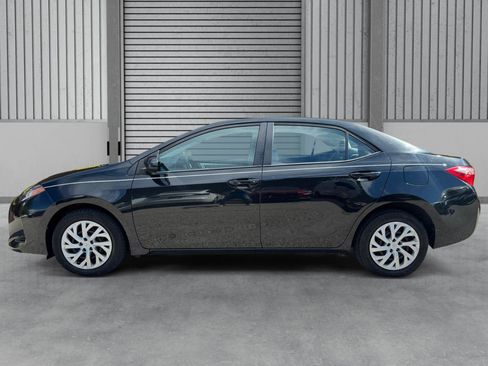 Used 2019 Toyota Corolla LE FWD image 28