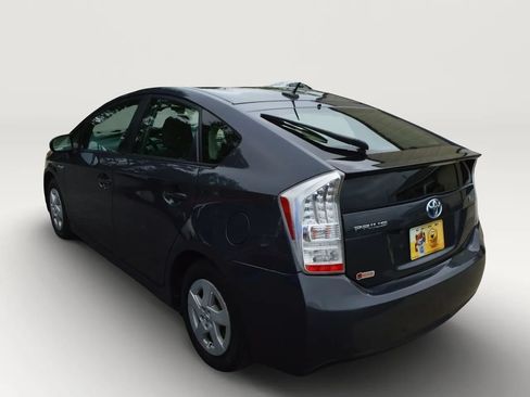 Used 2011 Toyota Prius Two FWD image 6