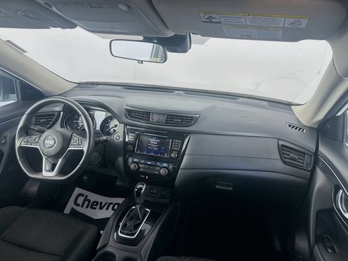Used 2019 Nissan Rogue SV AWD/4WD image 22