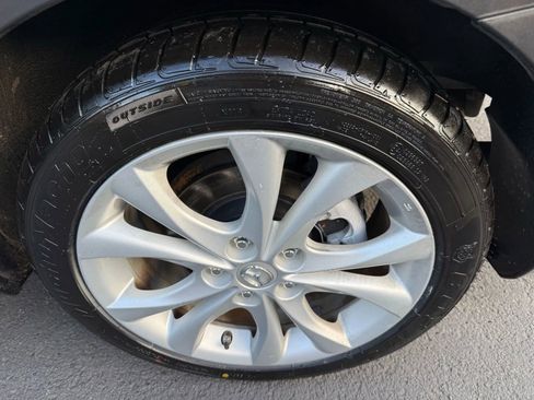 Used 2010 MAZDA MAZDA3 s Grand Touring image 27