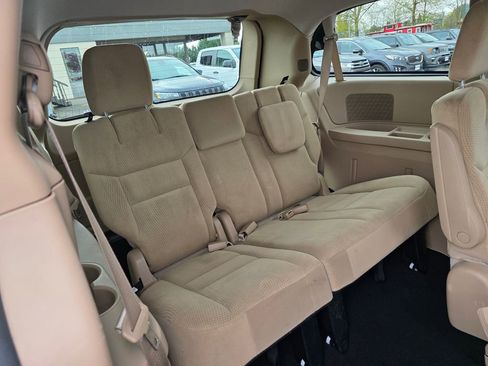 Used 2016 Dodge Grand Caravan SE w/ Quick Order Package 29E SE image 20