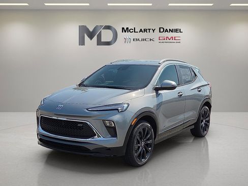 New 2026 Buick Encore GX Sport Touring image 2