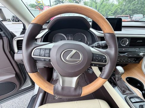 Used 2018 Lexus RX 350 FWD w/ Premium Package image 14