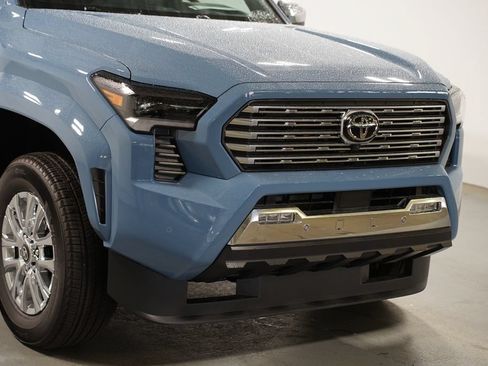 New 2026 Toyota Tacoma Limited AWD/4WD image 4