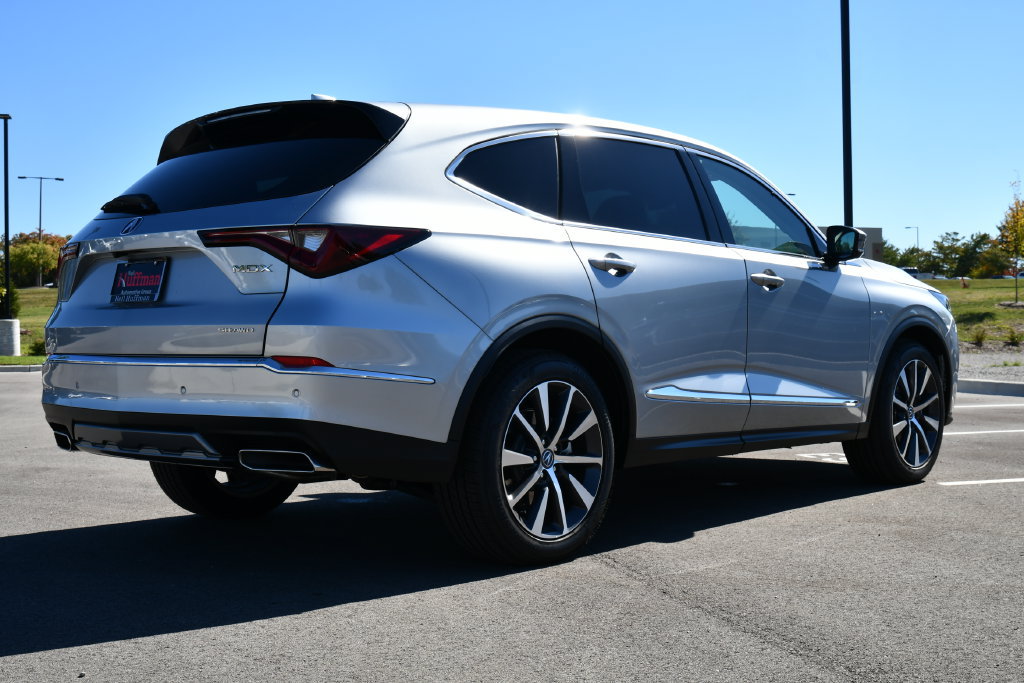 Used 2026 Acura MDX w/ Technology Package AWD/4WD image 10