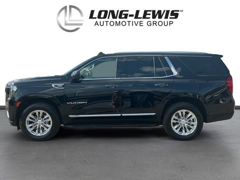 Used 2024 GMC Yukon SLT AWD/4WD image 2