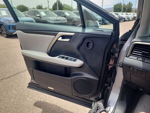 Used 2019 Lexus RX 350 FWD w/ Accessory Package image 13