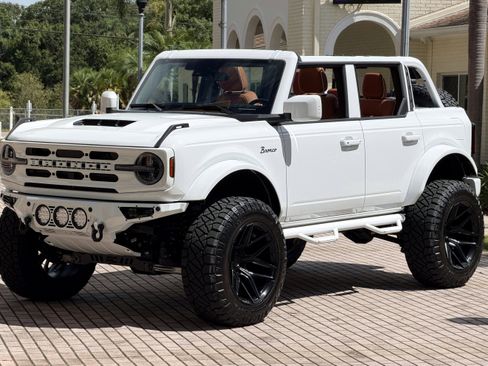 Used 2025 Ford Bronco Outer Banks image 14