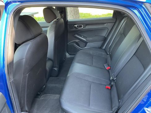 Used 2023 Honda Civic Sport image 17