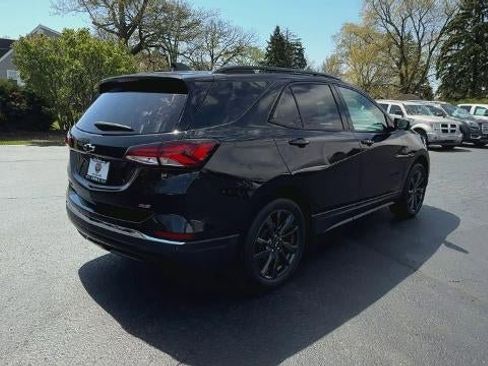 Certified 2023 Chevrolet Equinox RS w/ RS Leather Package AWD/4WD image 8