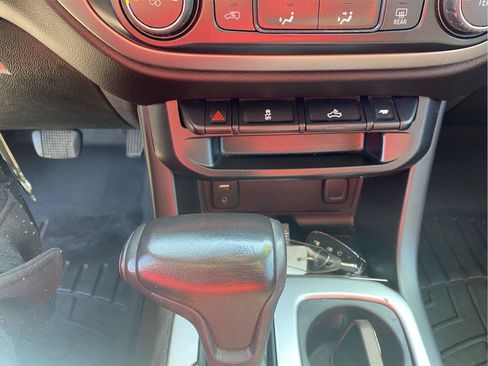 Used 2016 Chevrolet Colorado LT w/ LT Convenience Package AWD/4WD image 26