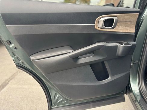 Used 2022 Kia Sorento X-Line EX image 19
