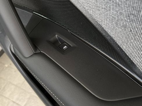 New 2025 Volkswagen Tiguan S image 19