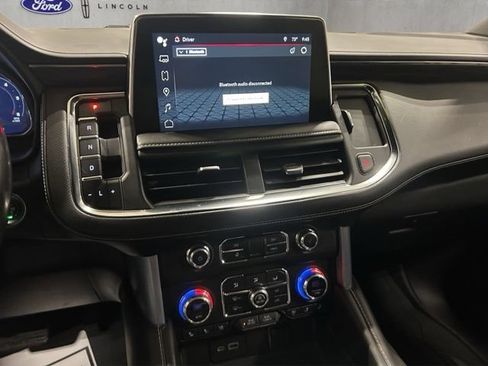 Used 2023 GMC Yukon SLT AWD/4WD image 17