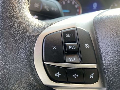 Certified 2024 Ford Explorer XLT w/ Equipment Group 202A RWD image 21