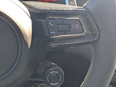 Used 2024 Porsche Macan GTS image 13