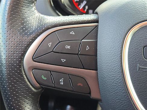 Certified 2024 Dodge Durango SXT image 32