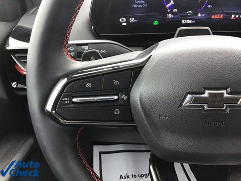 Used 2025 Chevrolet Silverado EV RST image 32