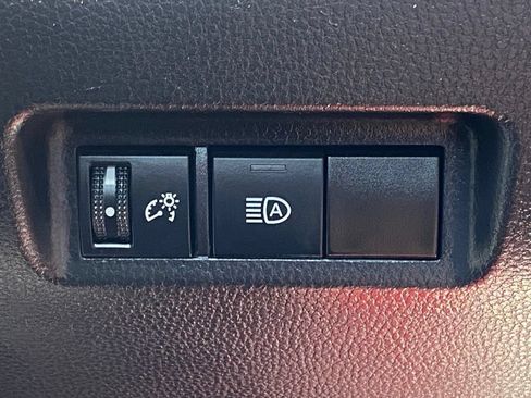 Used 2021 Toyota RAV4 LE w/ Carpet Mat Package (TMS) FWD image 25