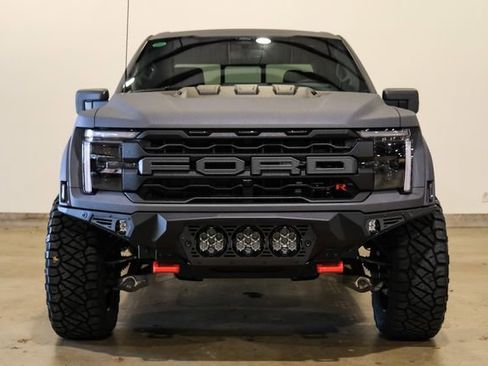 Used 2025 Ford F150 Raptor w/ Equipment Group 803A Raptor R AWD/4WD image 2