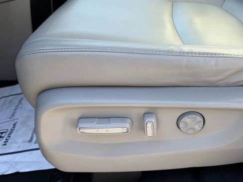 Used 2019 Honda Odyssey Touring image 17