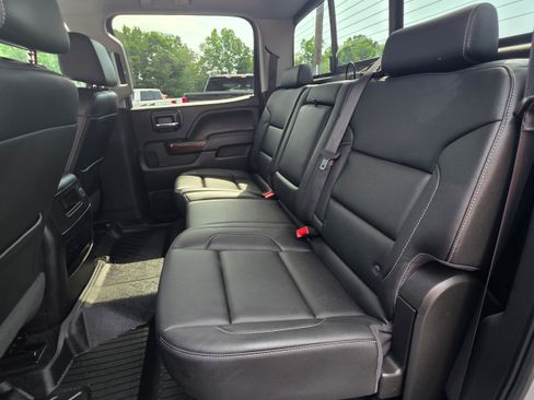 Used 2018 GMC Sierra 1500 SLT AWD/4WD image 22