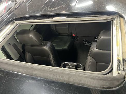 Used 2024 Chevrolet Silverado 1500 LT Trail Boss w/ LT Trail Boss Premium Package AWD/4WD image 23