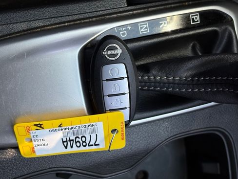 Used 2023 Nissan Frontier SV w/ Technology Package RWD image 12