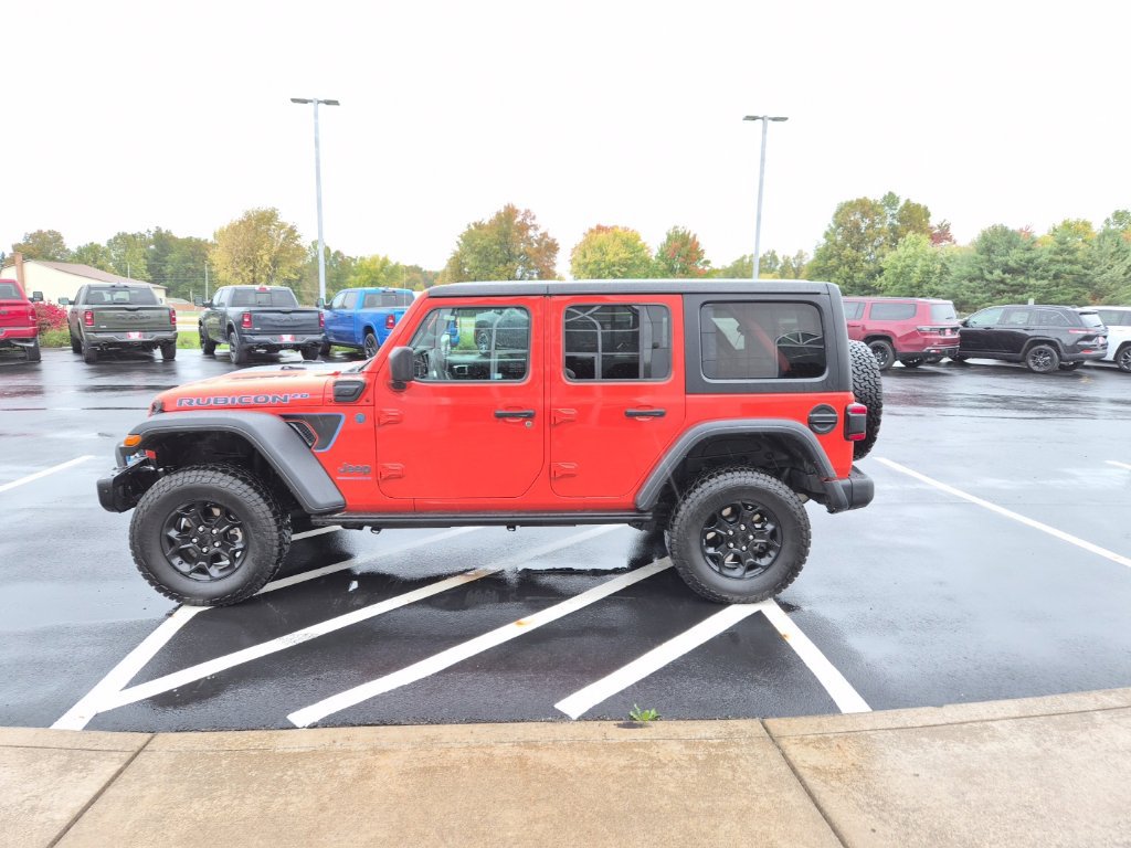 Used 2023 Jeep Wrangler Unlimited Rubicon 4xe AWD/4WD image 1