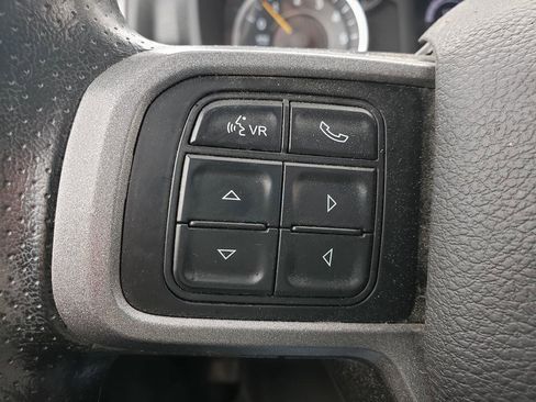 Used 2022 RAM 2500 Tradesman w/ Chrome Appearance Group AWD/4WD image 19