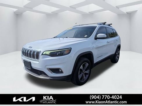 Used 2019 Jeep Cherokee Limited AWD/4WD image 7