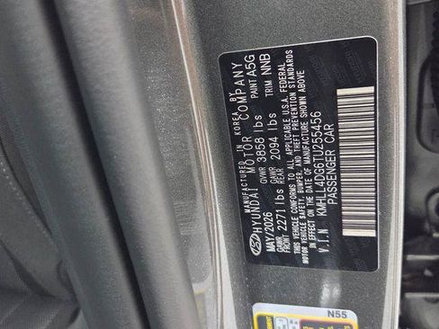 New 2026 Hyundai Elantra SE FWD image 16
