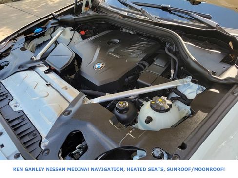 Used 2025 BMW X4 xDrive30i w/ Premium Package AWD/4WD image 24